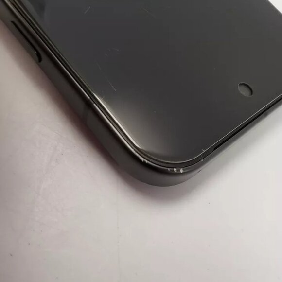 (74305-1) Google Pixel 9 Phone - Unlocked - 128GB - Picture 10 of 16